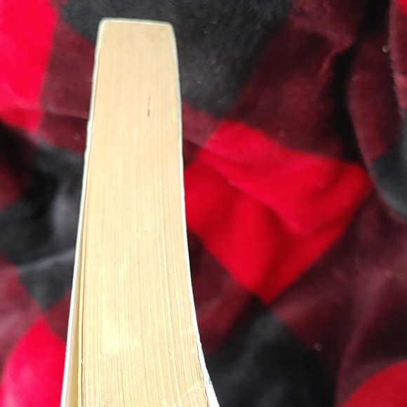 3/$20 Oliver Twist 1991 - Picture 4 of 12